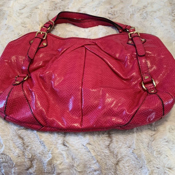 Gianni Bini fuchsia handbag - Picture 2 of 5